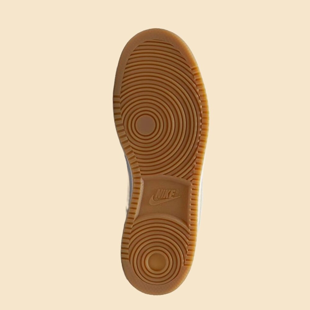 Nike Men's Court Vision Lo Basketball Shoe, Suede, PALE IVORY, Size 7.5 - Picture 5 of 7